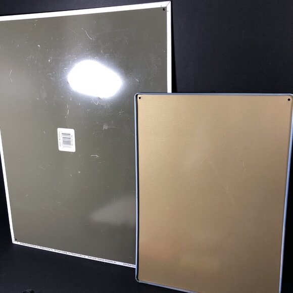 Betty Boop Collection, Lot Of 6, Signs, Socks, Wallet And Book ** READ** CN - Picture 5 of 16